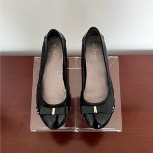 Cole Haan EUC Cap Toe Shoe Ballet Comfort Ballet Flat Patent Leather size 7